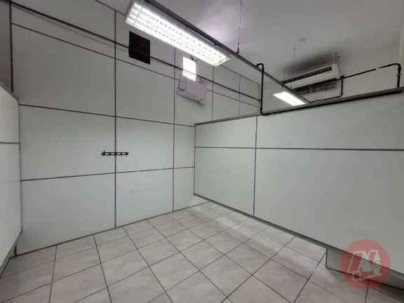 Imagem Prédio para alugar, 3700 m² por R$ 74.703,51/mês - Navegantes - Porto Alegre/RS