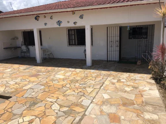 Imagem Casa para Venda em Itanhaém, Vila Tupi, 3 dormitórios, 1 banheiro, 2 vagas