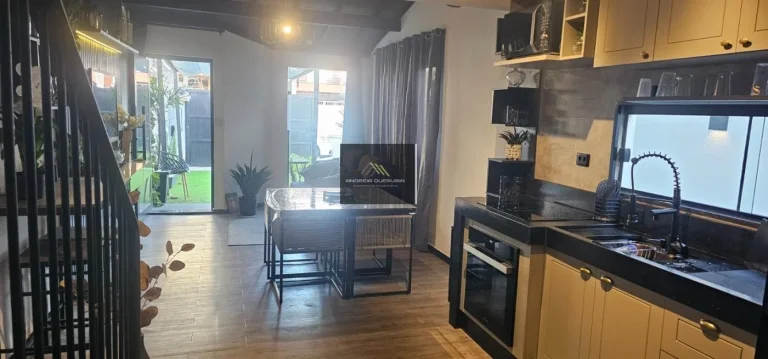 Imagem Casa para Venda em Ubatuba / SP no bairro Itaguá