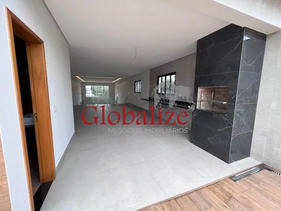 Imagem CASA À VENDA COM 3 DORMITÓRIOS, 3 SUÍTES E 2 VAGAS DE GARAGEM NO BAIRRO DA VILA BELMIRO EM SANTOS POR R$ 2.300.000,00.