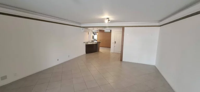 Imagem Apartamento à Venda, 3 Dormitórios(2S), 2 Vagas, Beira Mar Norte, Florianópolis/SC