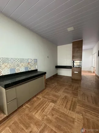 Imagem Casa à Venda no Bairro Planalto em Patos de Minas – 3 Quartos, Suíte com Hidro e Área Gourmet