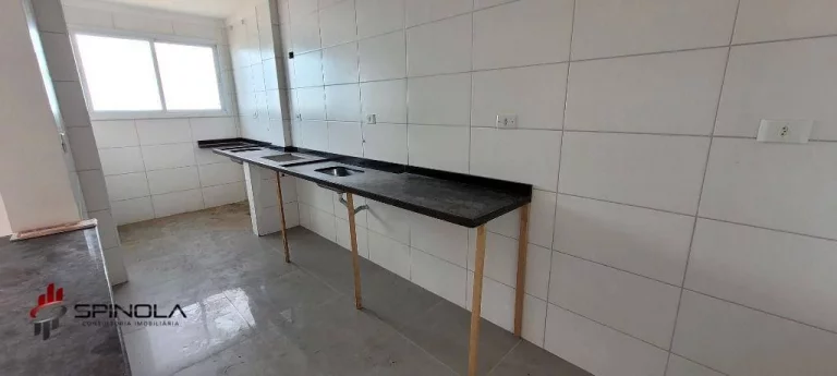 Imagem Apartamento com 2 dormitórios à venda, 76 m² por R$ 550.000,00 - Maracanã - Praia Grande/SP