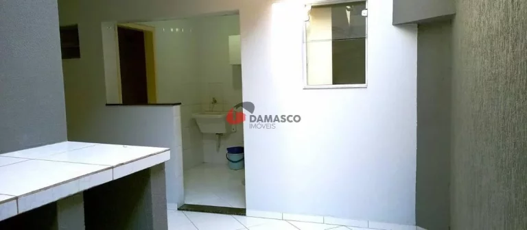 Imagem Sobrado à venda 3 Quartos, 3 Suites, 2 Vagas, 282M², Jardim Stella, Santo André - SP
