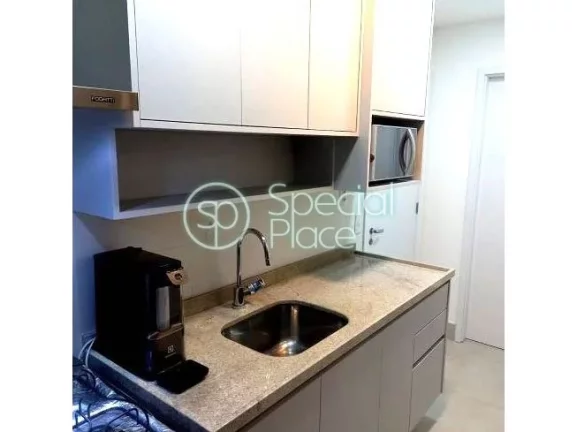 Imagem Ótimo apartamento com 115m² em Moema Pássaros Moderno, andar alto, muita luz natural Living com v...