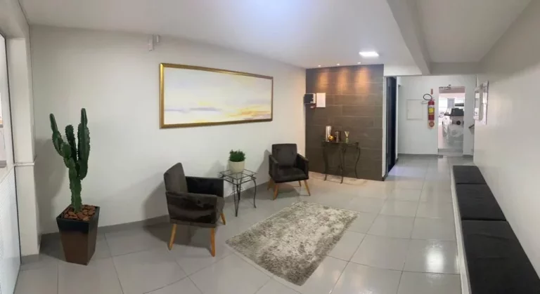 Imagem Locação Anual com 02 Dormitórios Mobiliado Localizado no Centro de Balneário Camboriú - SC