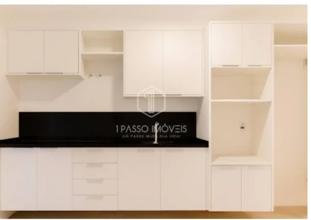 Imagem Apartamento tipo casa Copacabana casinha de boneca área externa reformado