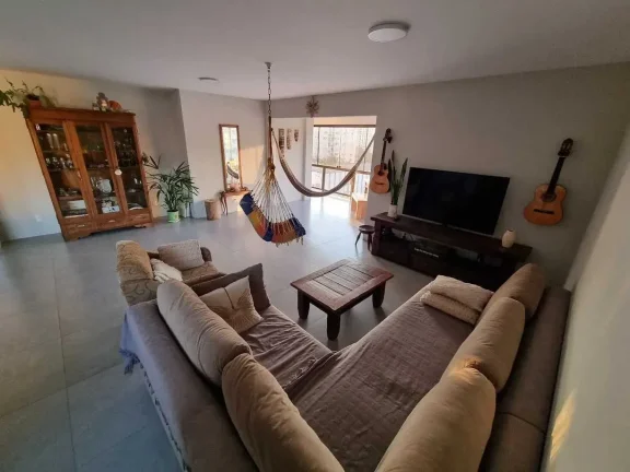 Imagem Apartamento com 4 dormitórios sendo 1 suíte e 1 vaga no Centro de Itajaí