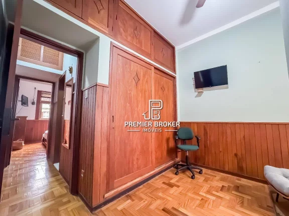 Imagem Apartamento à venda, 62 m² por R$ 320.000,00 - Várzea - Teresópolis/RJ