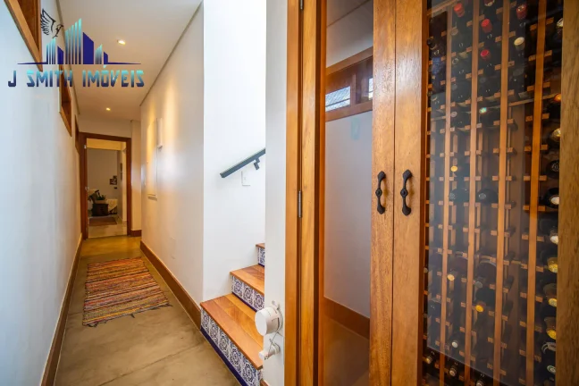 Imagem Casa com 2 dormitórios, sendo 1 suíte à venda - Granja Viana - Fazendinha