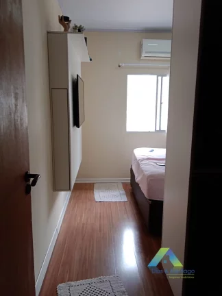 Imagem CASA COM 2 DORMITÓRIOS, COM CASAS NO FUNDO NO METRO PRAÇA DA ARVORE !!