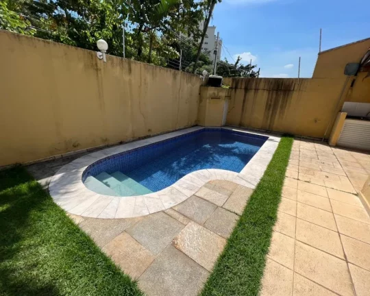 Imagem MAISON - CONDOMINIO FECHADO SOBRADO COM 4 SUITES PORTARIA 24 HORAS - PISCINA