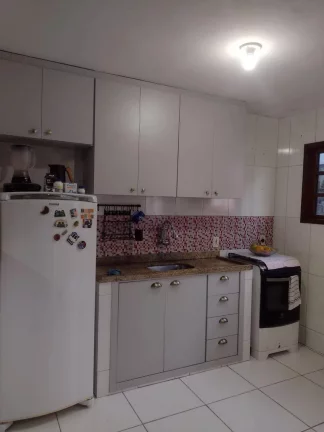 Imagem Vendo esta excelente casa em Nova Friburgo.