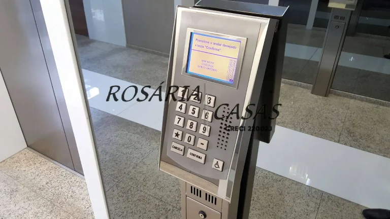 Imagem Aluga-se Sala comercial 632 m2 -