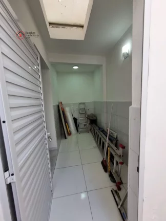 Imagem Casa belíssima na Mooca, 277m, 3 andares, com espaço gourmet, 4 quartos sendo 2 suítes, vaga para 3 carros