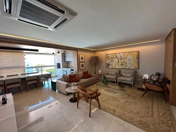 A 5ª Avenida Imóveis apresenta essa exclusiva e bem decorada unidade de 3 Suites + gabinete no CONDOMÍNIO BARRA PORTO no melhor ponto da BARRA: