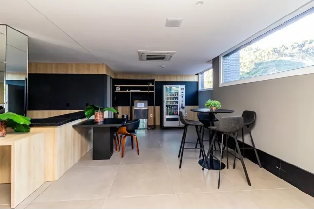Imagem SSJZ 100 Apto 612491040-13 - Apartamento à venda no bairro São Sebastião - Porto Alegre/RS