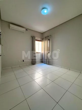 Imagem Casa para locação no bairro Antônio Cassimiro, 3 quartos, Petrolina-PE