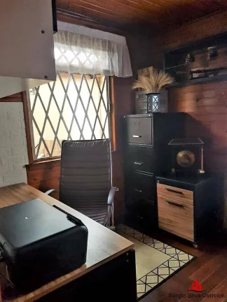 Imagem Casa a Venda com 262 m² no Vila Izabela em Campos do Jordão.