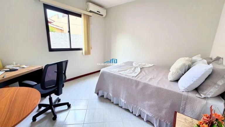 Imagem Casa para Locação em Feira de Santana, SIM, 3 dormitórios, 1 suíte, 2 banheiros, 2 vagas