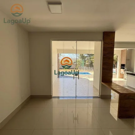 Imagem Casa com 3 dormitórios à venda, 163 m² por R$ 1.690.000,00 - Condomínio Veredas da Lagoa - Lagoa Santa/MG
