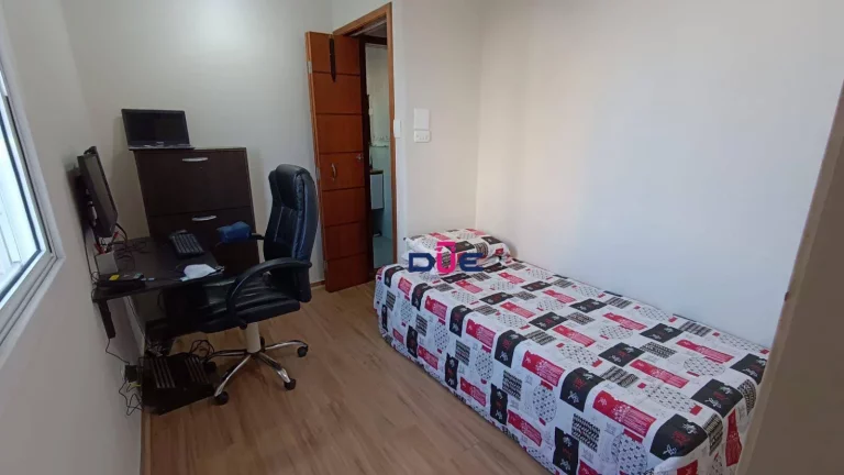Imagem Apartamento de 2 dormitórios no Embaré – 3º Andar, com Garagem