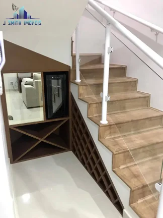 Imagem CASA MODERNA, REPLETA DE ARMÁRIOS PLANEJADOS. QUINTAL GRANDE, 2 VAGAS