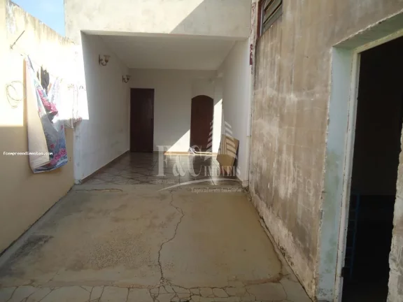 Imagem Casa para Venda em Limeira, JARDIM DO LAGO, 3 dormitórios, 3 suítes, 2 banheiros, 6 vagas