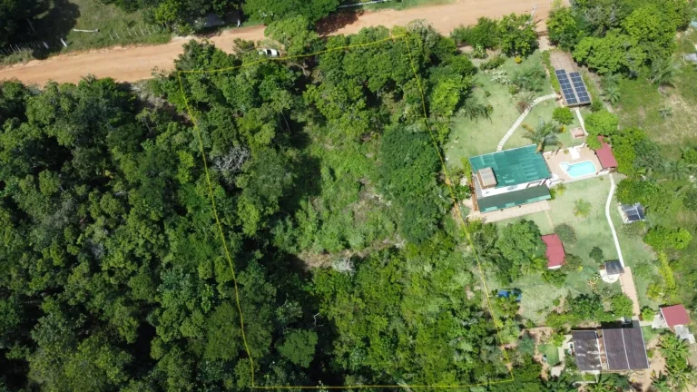 Imagem Terreno para incorporação imobiliária em Mata de São João BA