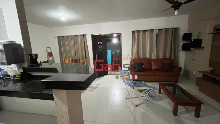 Imagem Casa com 3 dormitórios à venda, 107 m² por R$ 570.000,00 - Guriri - Cabo Frio/RJ