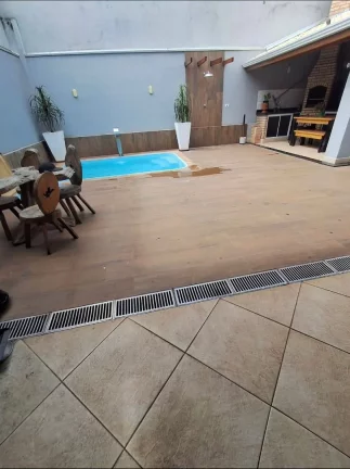 Imagem CASA TÉRREA COMPLETA - 3 DORMITÓRIOS E PISCINA - JARDIM NOVA VENEZA - SUMARÉ