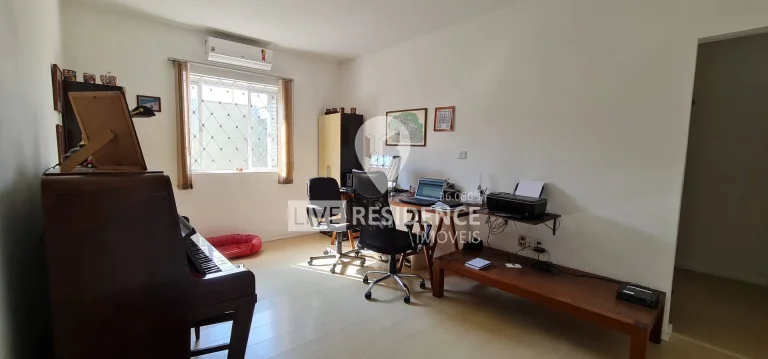 Imagem Casa à Venda na Vila Brasileira - Itatiba/SP