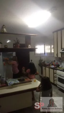 Imagem Sobrado para Venda em São Bernardo do Campo / SP no bairro Demarchi