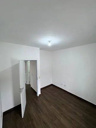 Imagem Sobrado com 3 dormitórios para alugar, 90 m² por R$ 2.319,00/mês - Jardim Casa Branca - Suzano/SP