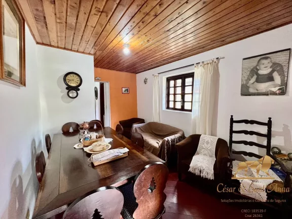 Imagem Oportunidade de Casa apta a financiamento em Campos do Jordão