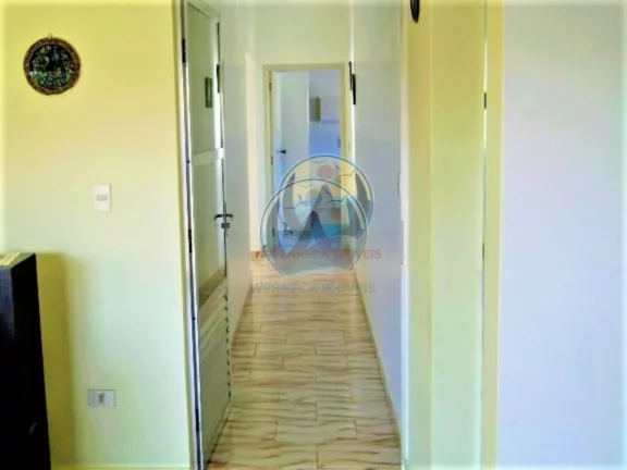 Imagem Imperdível! Casa à venda em Ubatuba-SP, no bairro Silop, com 3 quartos, 1 suíte, 2 salas, 1 banheiro, 5 vagas de garagem e 330m² de área.