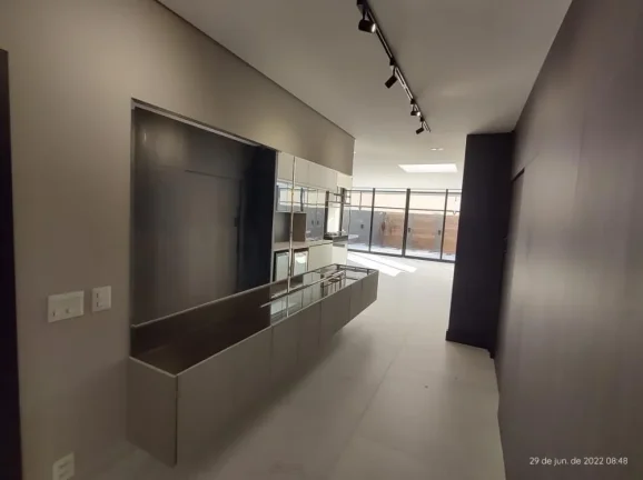 Imagem Casa Nova e Térrea no BURLE MARX - 250m²