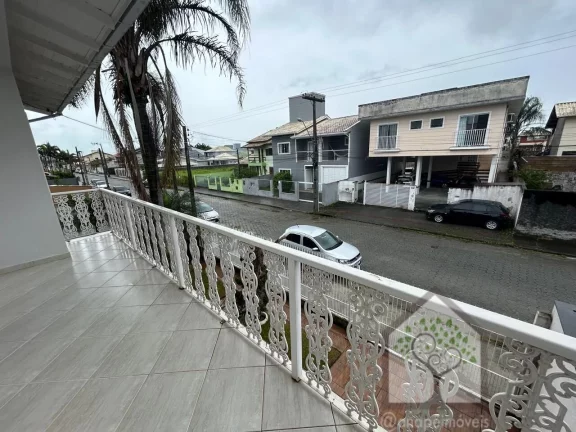 Foto do imóvel: Excelente casa no Carianos