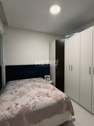 Imagem Casa no Alphaville, 3 quartos, sendo um suíte com closet, cozinha Integrada