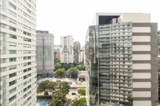 Imagem Espetacular apartamento à venda no Itaim Bibi, São Paulo-SP: 3 quartos, 3 suítes, 3 salas, 4 banheiros, 3 vagas de garagem, 268m².