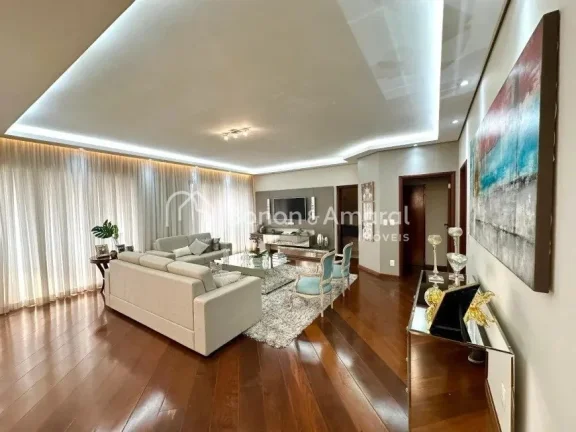 Imagem Espetacular apartamento à venda no Cambuí, com 4 dormitórios, sendo 3 suítes, e um total de 5 ba...
