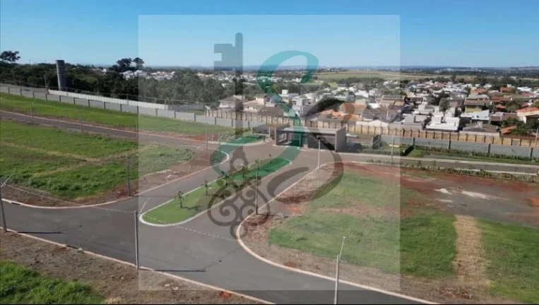 Imagem Venda de terreno no Betel, Paulínia. Terreno com 370 m², sendo 12,50 m² x 29,60 m²