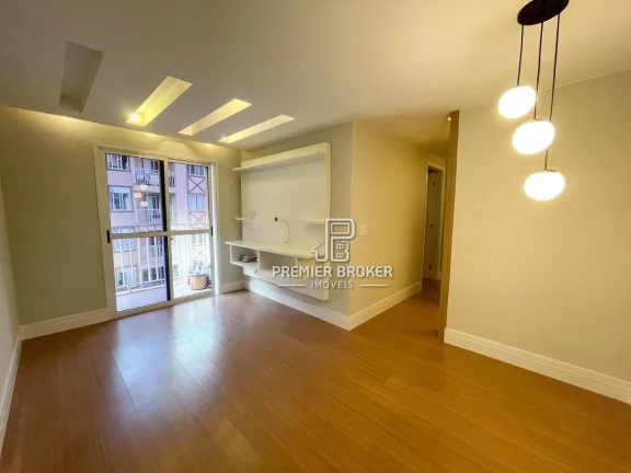 Imagem Apartamento à venda, 58 m² por R$ 320.000,00 - Albuquerque - Teresópolis/RJ