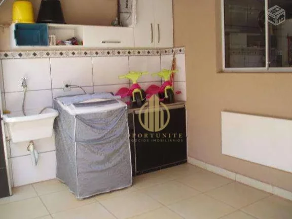 Imagem Casa com 3 dormitórios à venda, 160 m² por R$ 650.000,00 - Jardim dos Hibiscos - Ribeirão Preto/SP