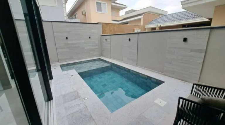 Imagem Casa Sobrado, 4 dormitórios ( 4 suítes), Piscina, Altos da Serra, Urbanova.