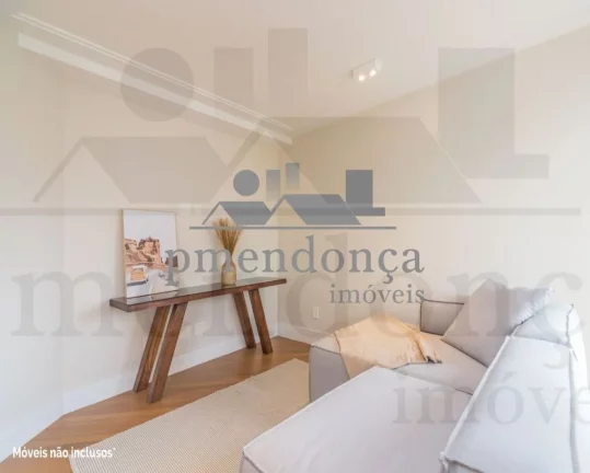 Imagem Apartamento reformado à venda em Higienópolis com 3 suítes e 4 vagas, 169m2.