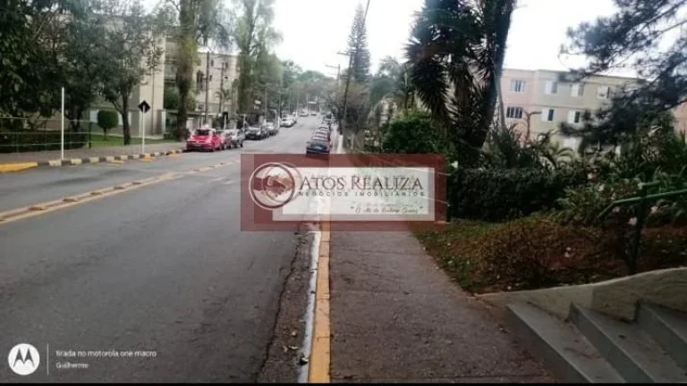 Imagem Vendo oportunidade no residencial Palmares, Vendo Sobrado de 2 Dormitórios, 2 banheiros, Sala, Cozinha, Terraço e 1 vaga de garagem, próximo a Estação Mendes da CPTM, Corredor de ônibus, e todos os pontos de interesse comercial. Valor. R$. 470.000.