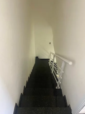 Imagem Apartamento sem condomínio à venda em Santo André - Vila Linda: 2 quartos, 1 banheiro, 1 vaga de garagem, 90m².