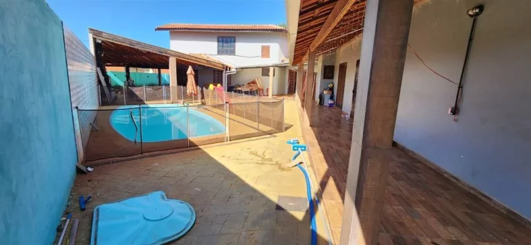 Imagem CASA COM 320 m² - ORLANDO QUAGLIATO - OURINHOS SP