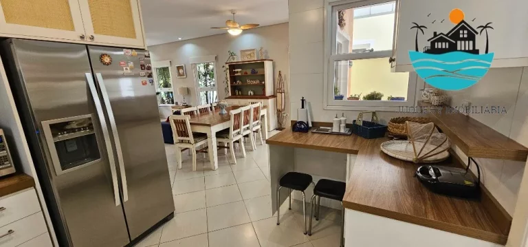 Imagem Aluguel Juquehy de Temporada - Condomínio fechado com 4 suítes, 3 vagas, piscina privativa a 150m da praia - máx. 10 pessoas | Juquehy Imobiliária